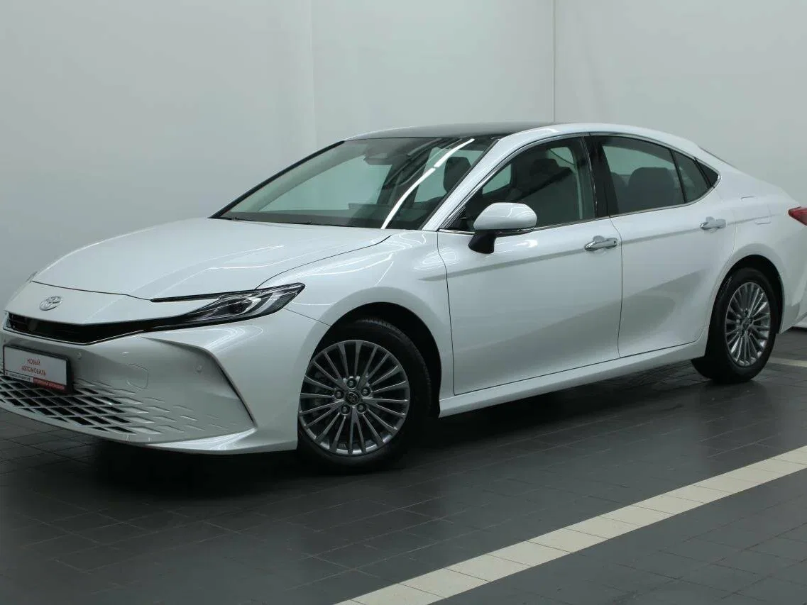 Toyota Camry IX (XV80) China Market
