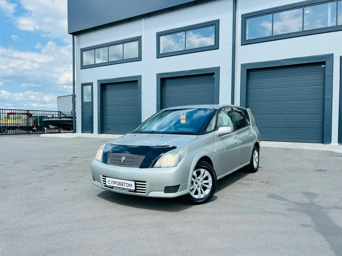 Toyota Opa I