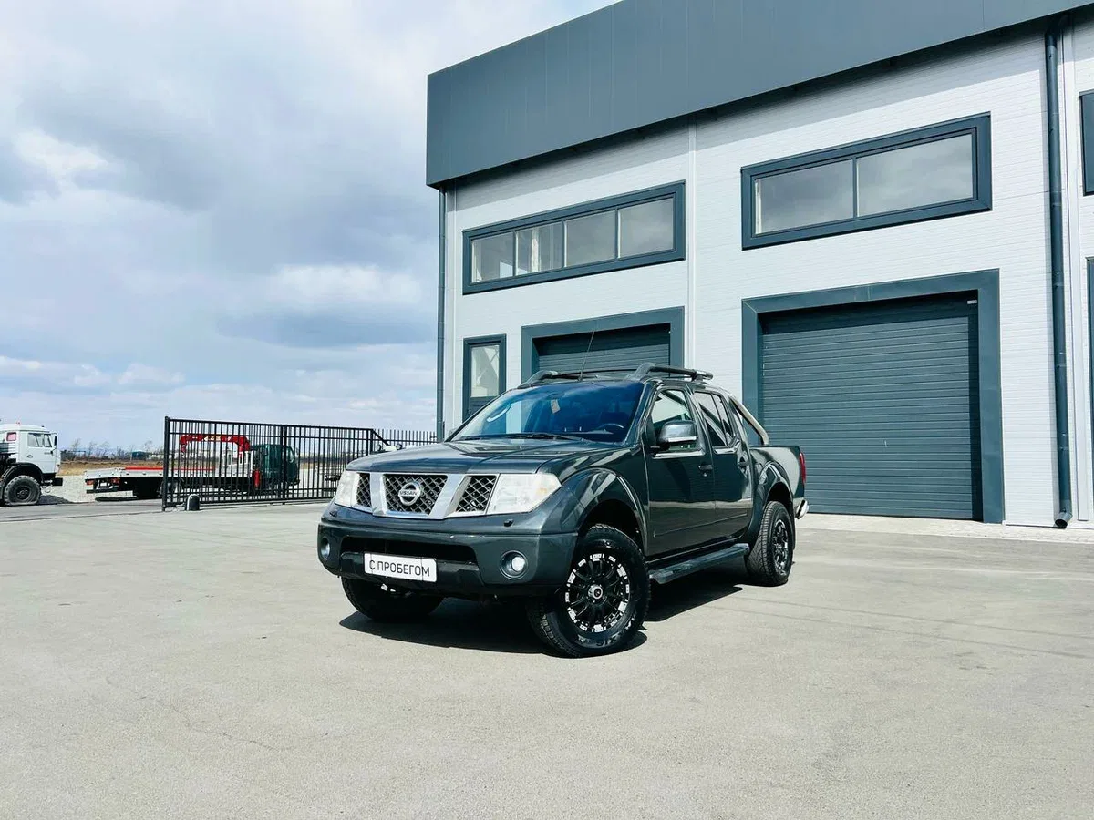 Nissan Navara (Frontier) III (D40)