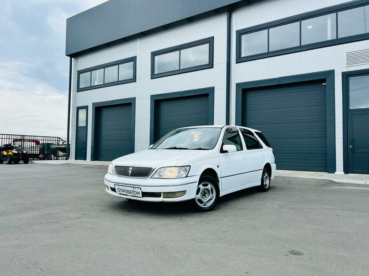 Toyota Vista V (V50)