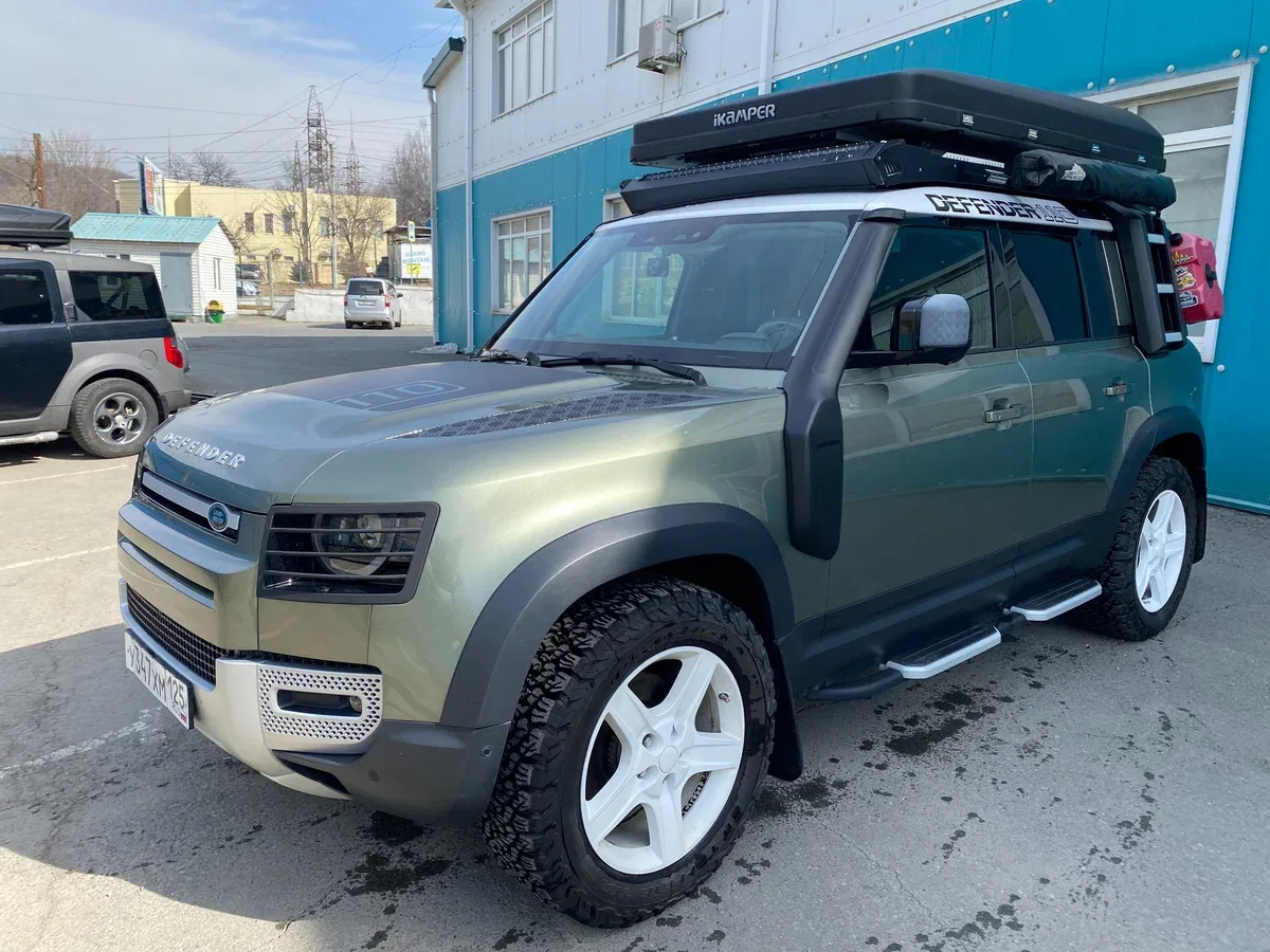 Land Rover Defender II
