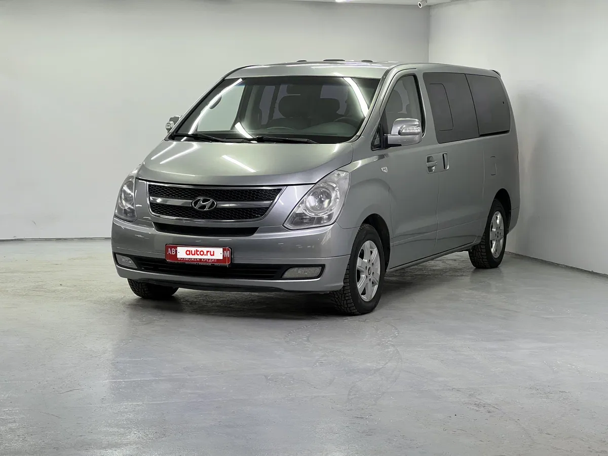 Hyundai Grand Starex I