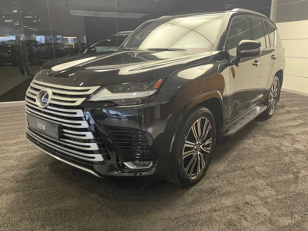 Lexus LX IV