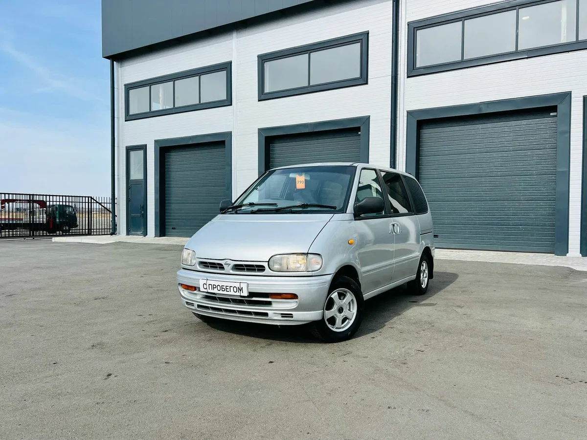 Nissan Serena I (C23)