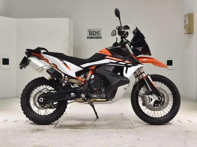 KTM AG 890 Adventure R