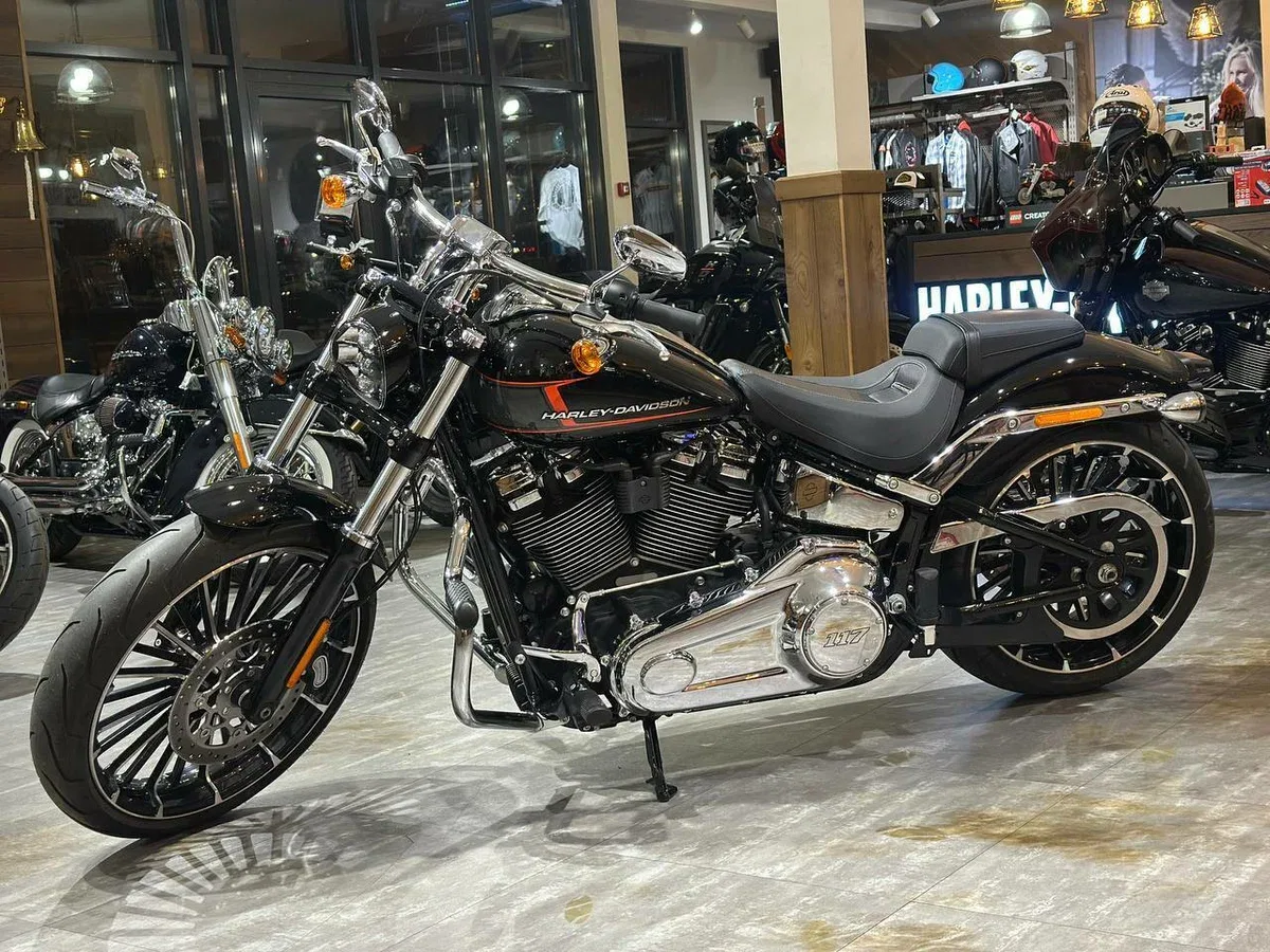 Harley-Davidson Breakout