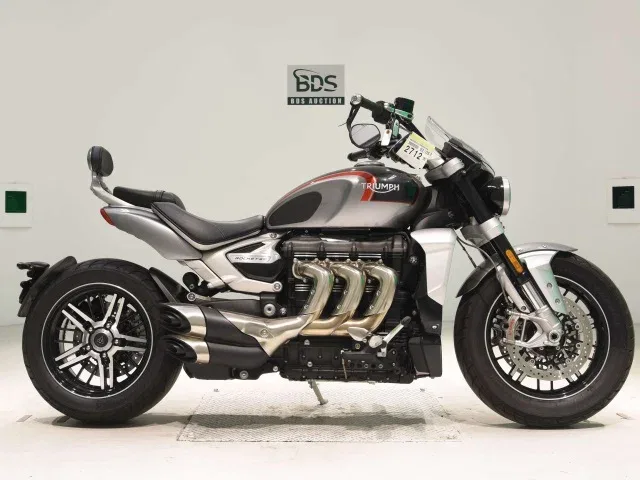 Triumph Rocket III
