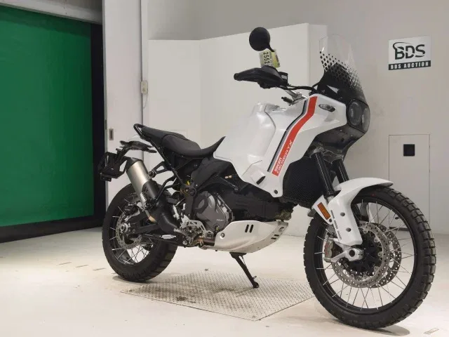 Ducati DesertX