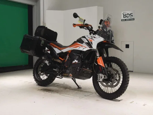 KTM AG 790 Adventure R