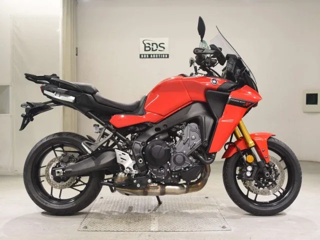 Yamaha MT-09 Tracer