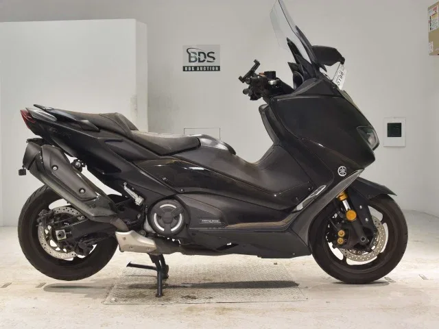 Yamaha TMAX