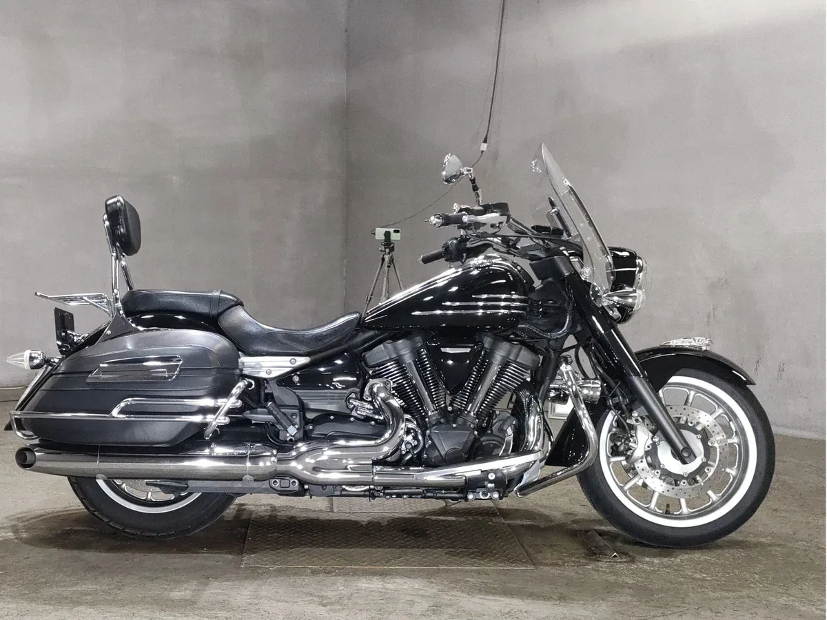 Yamaha XV 1900
