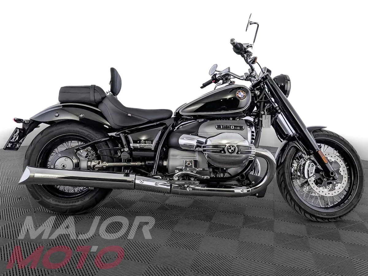 BMW R18