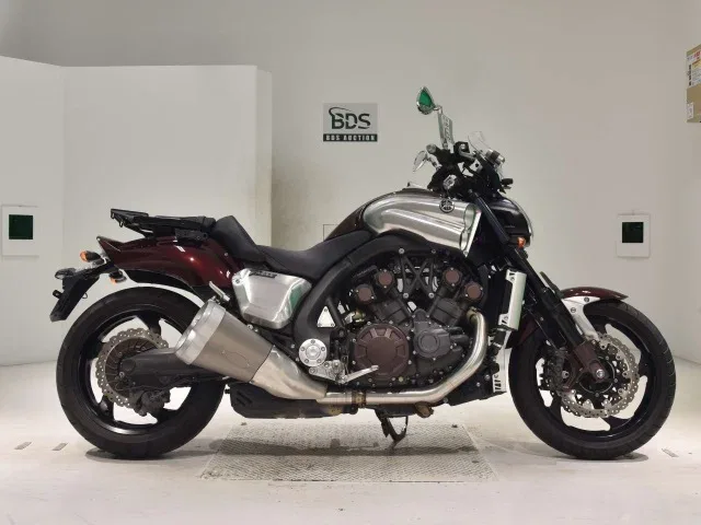 Yamaha VMAX 1700