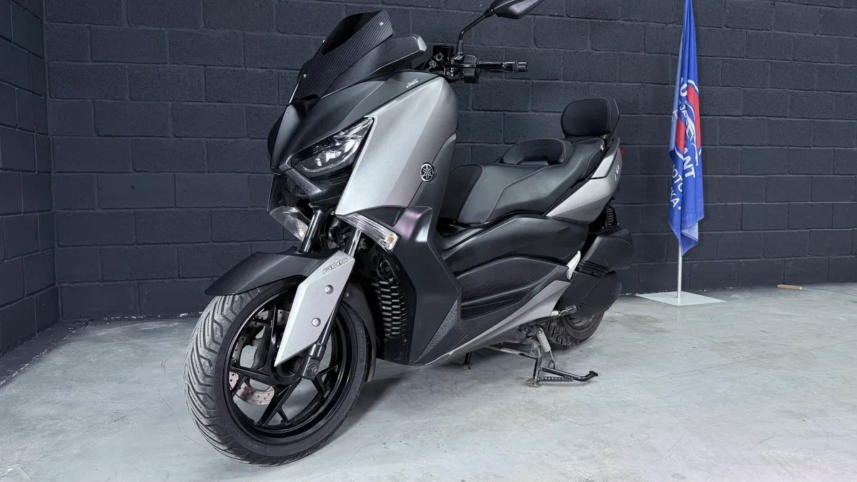 Yamaha XMAX