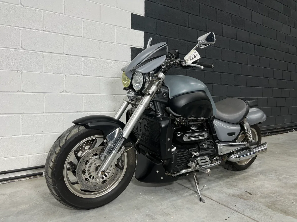 Triumph Rocket III