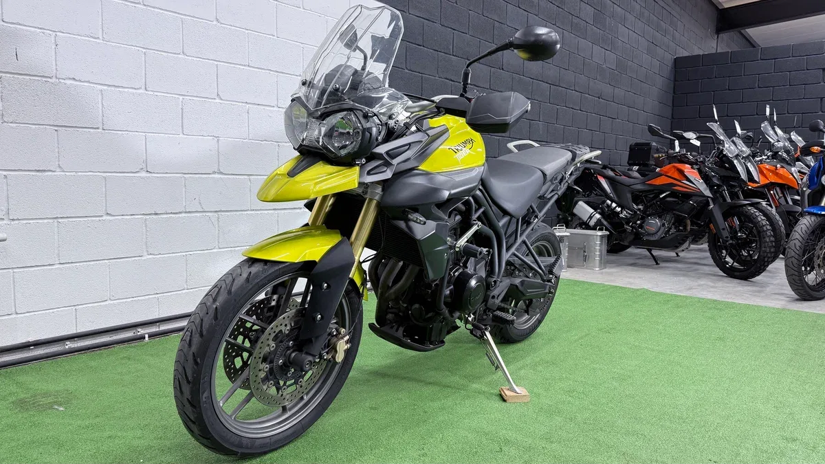 Triumph Tiger 800