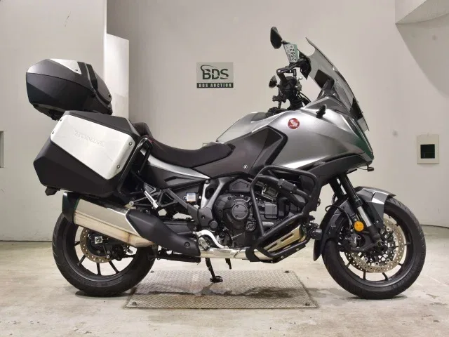 Honda NT1100