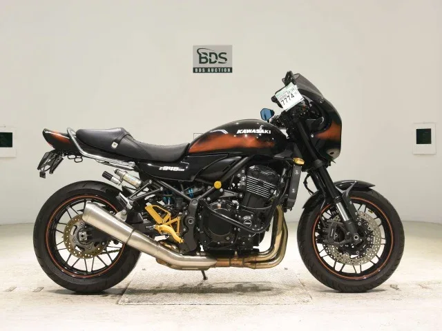 Kawasaki Z900RS