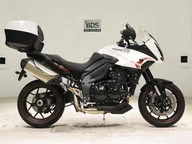 Triumph Tiger 1050