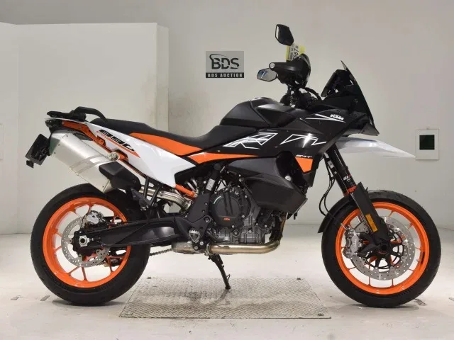 KTM AG 890 SMT