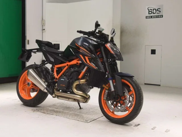 KTM AG 1290 Super Duke R