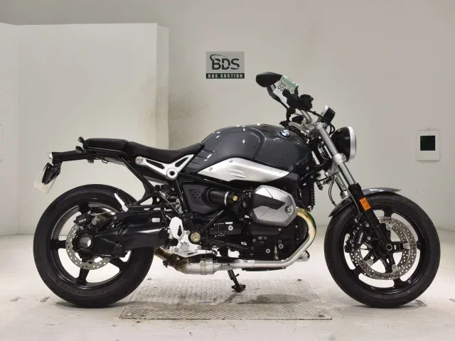 BMW R nine T Pure
