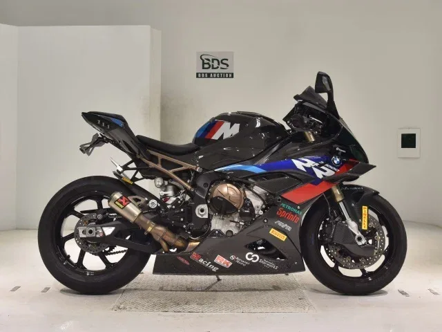 BMW M 1000 RR
