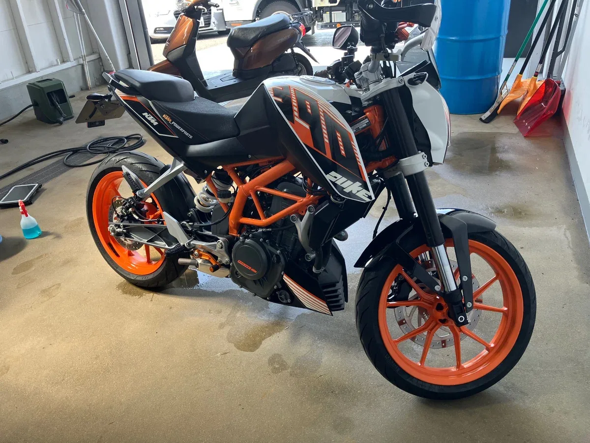 KTM AG 390 Duke