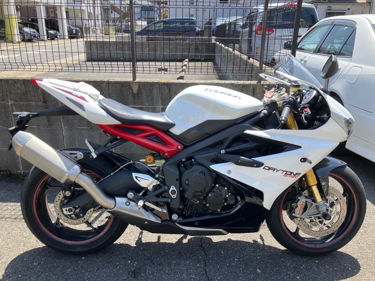 Triumph Daytona 675
