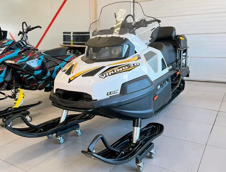 Stels Viking 800