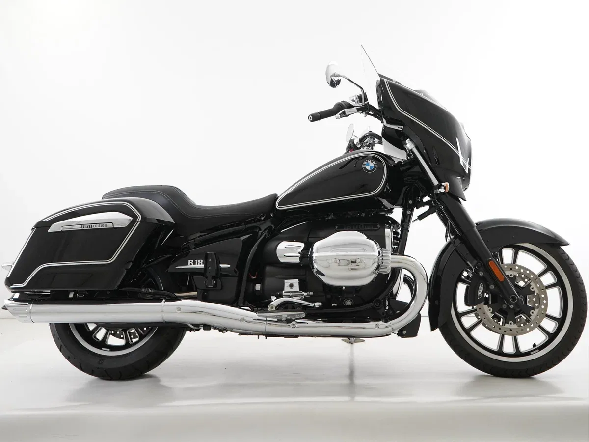 BMW R18