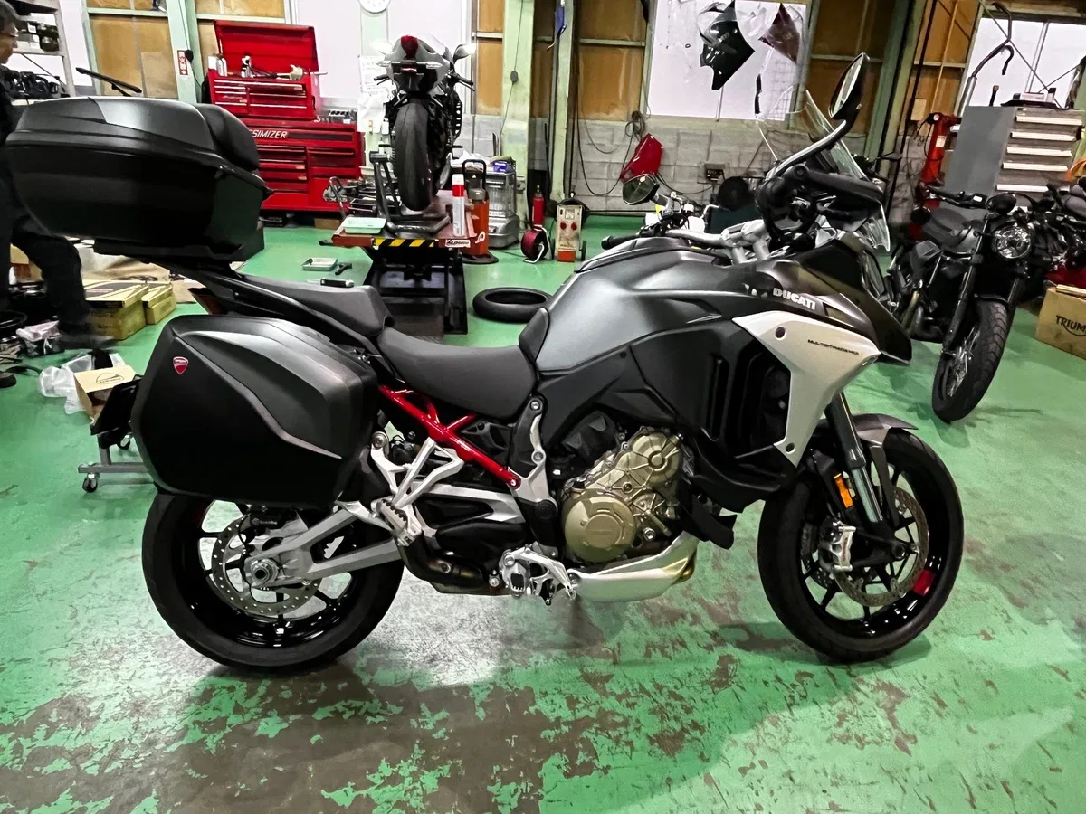 Ducati Multistrada V4