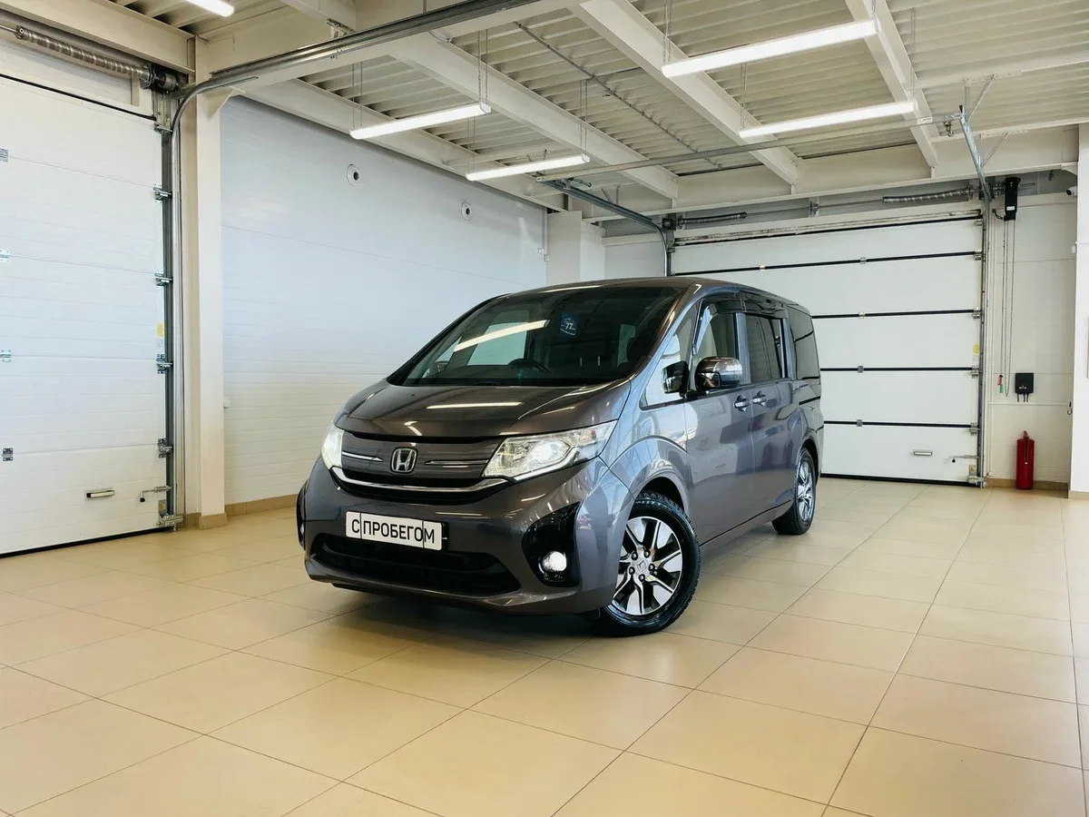 Honda Stepwgn V