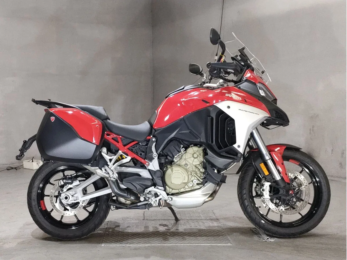 Ducati Multistrada V4