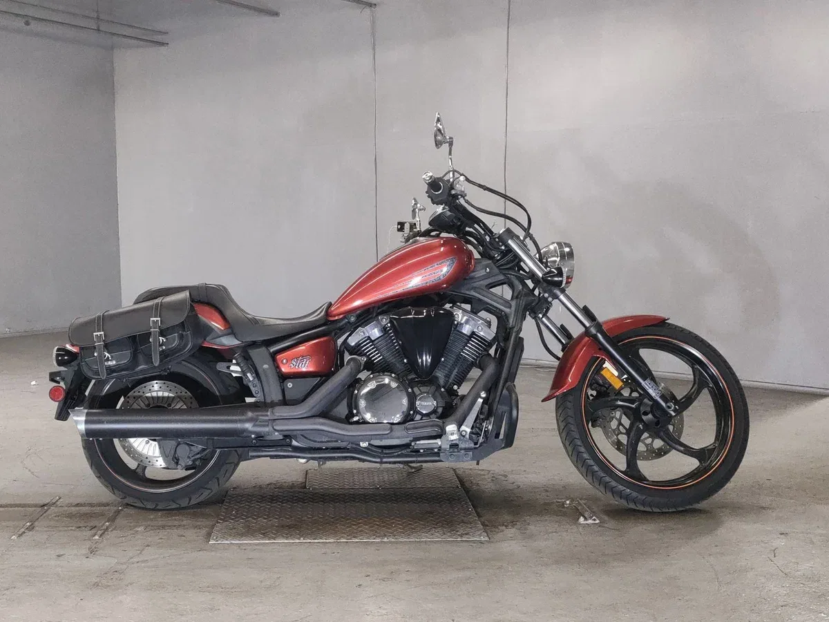 Yamaha XVS1300