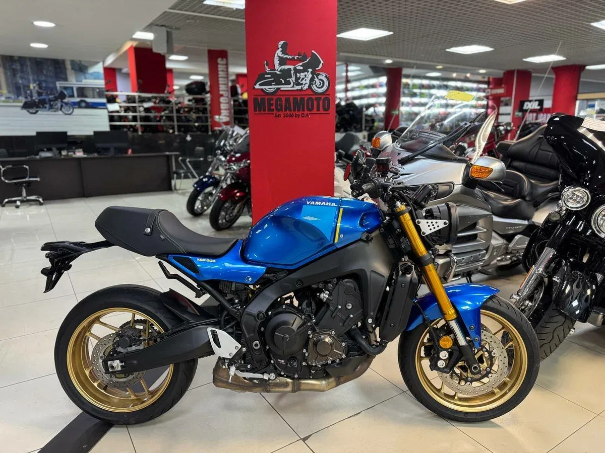 Yamaha XSR900