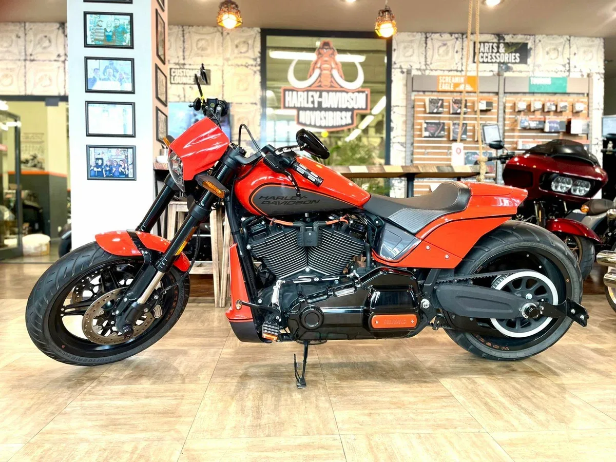 Harley-Davidson FXDR 114