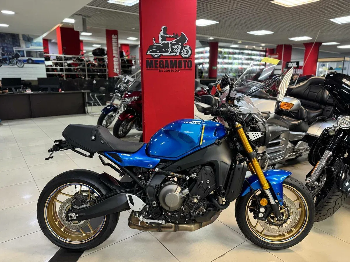 Yamaha XSR900
