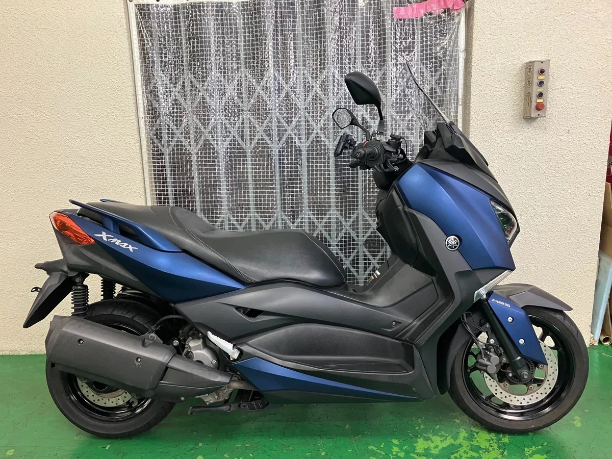 Yamaha XMAX