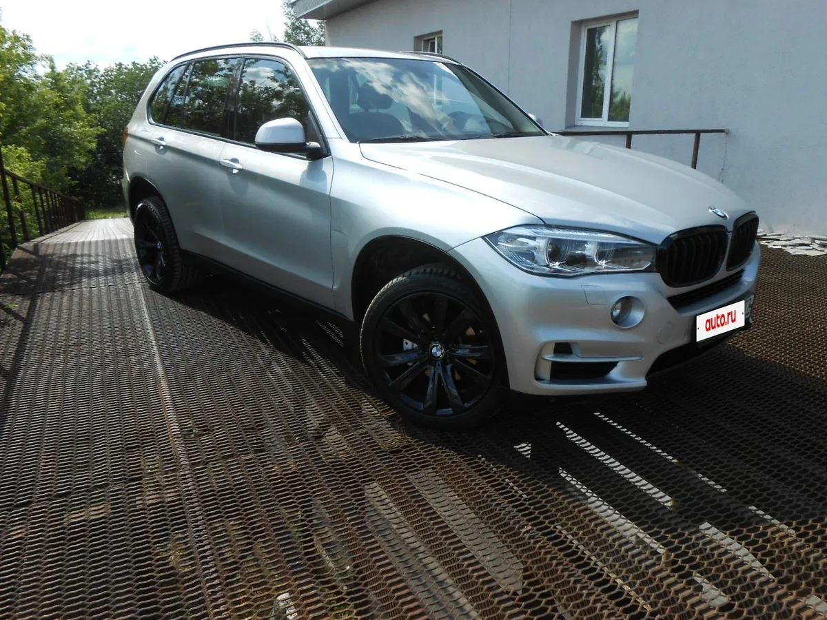 BMW X5 III (F15)