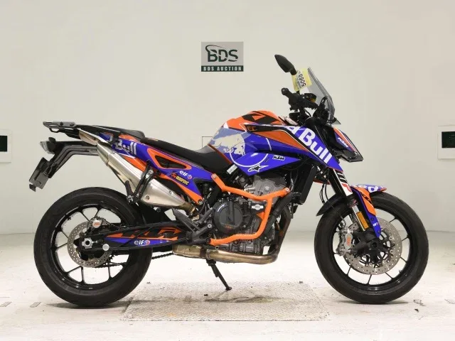KTM AG 790 Duke