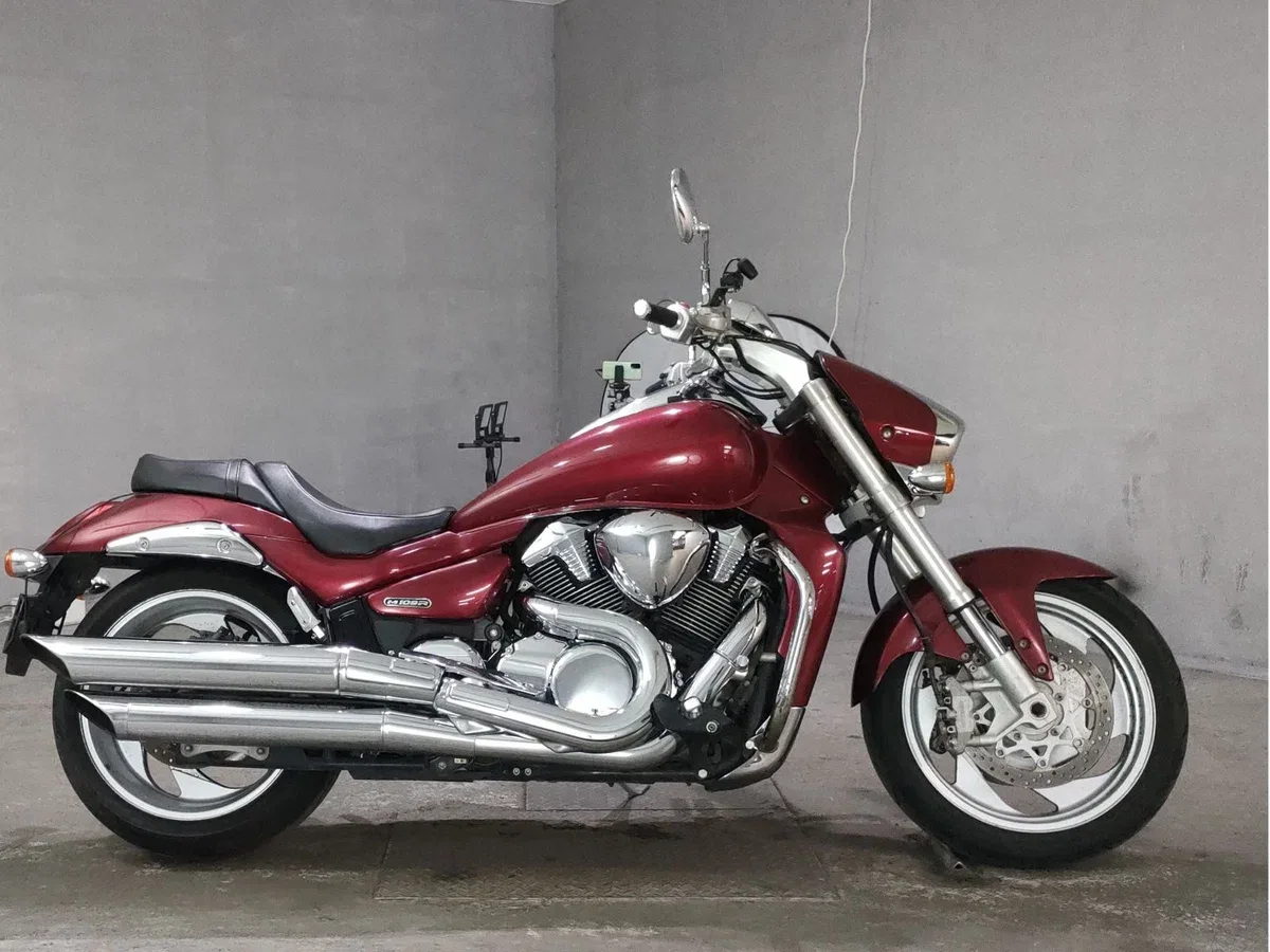 Suzuki Boulevard M109R