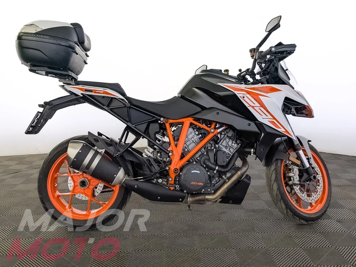 KTM AG 1290 Super Duke GT