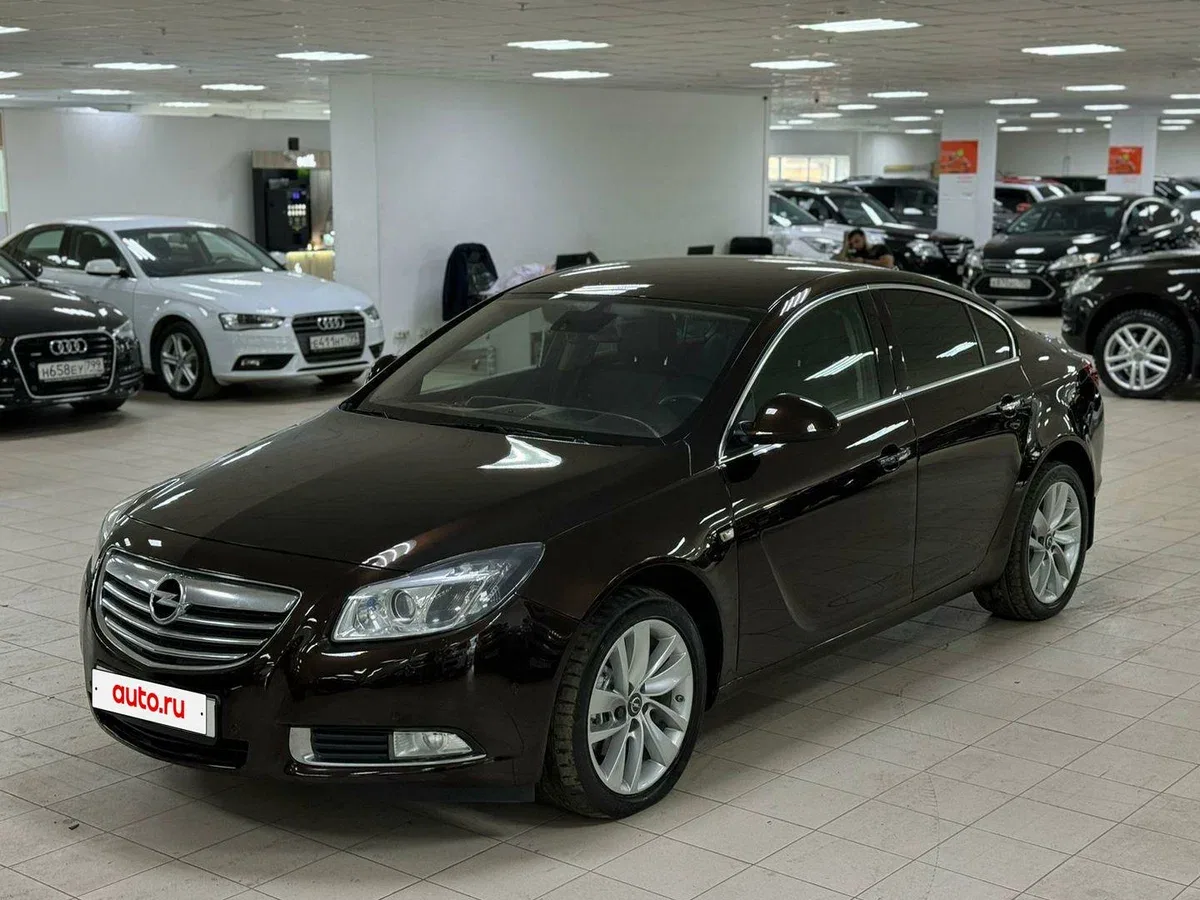 Opel Insignia I
