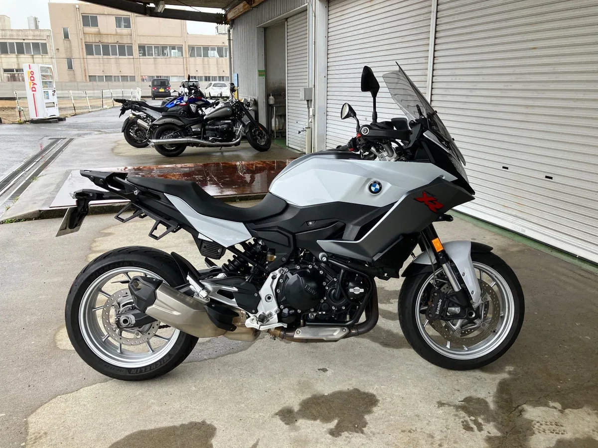 BMW F 900 XR