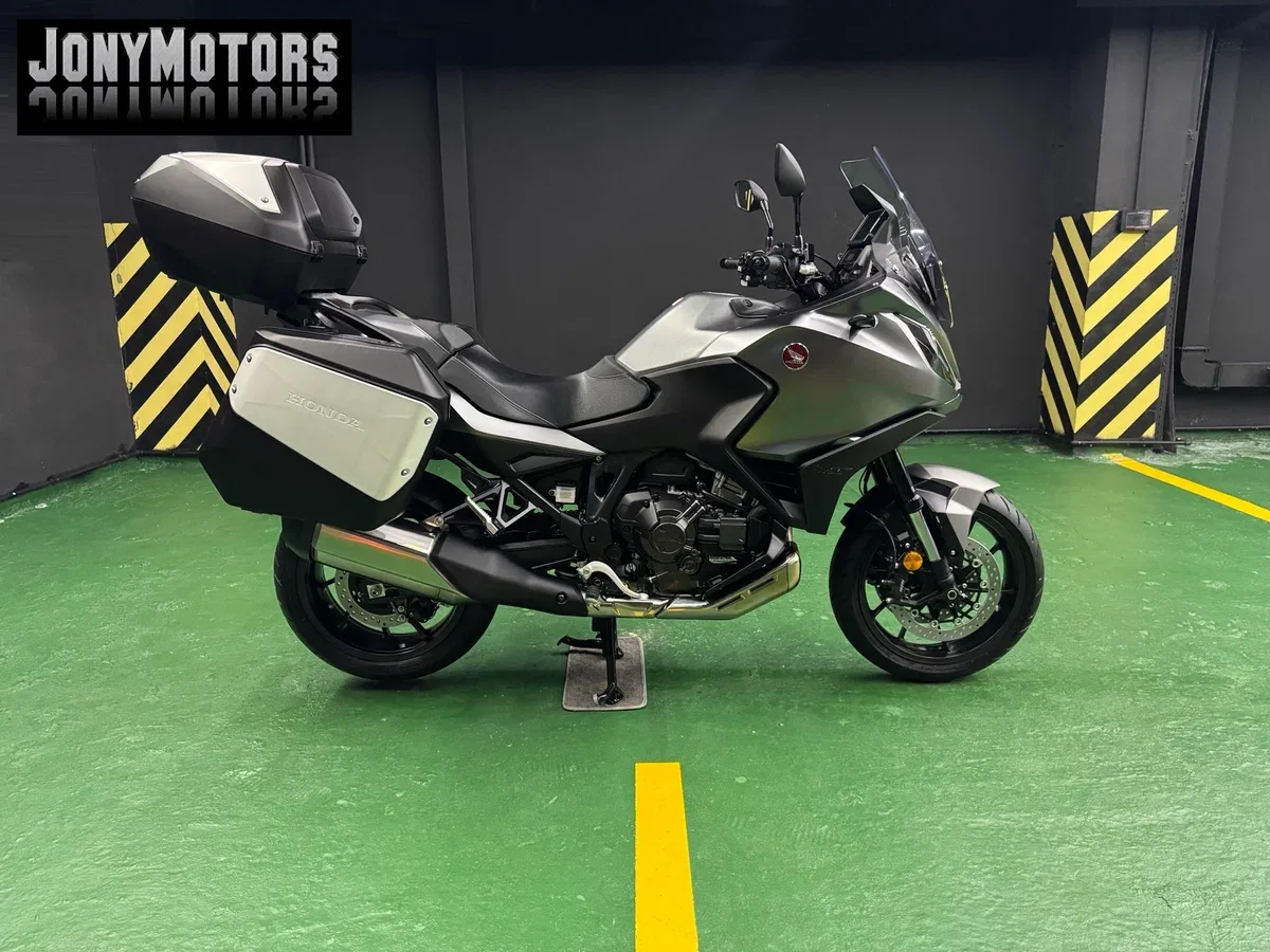 Honda NT1100