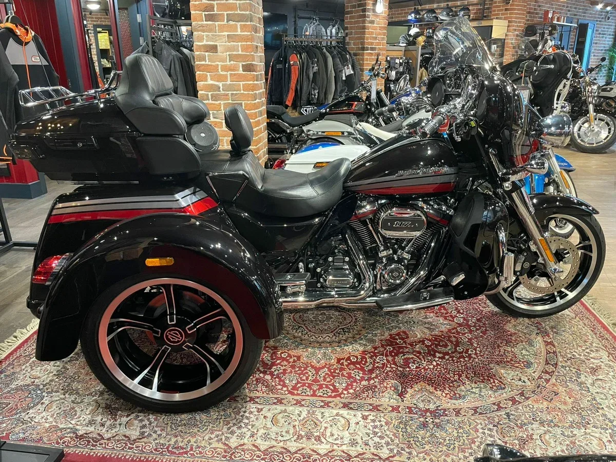 Harley-Davidson CVO Tri Glide