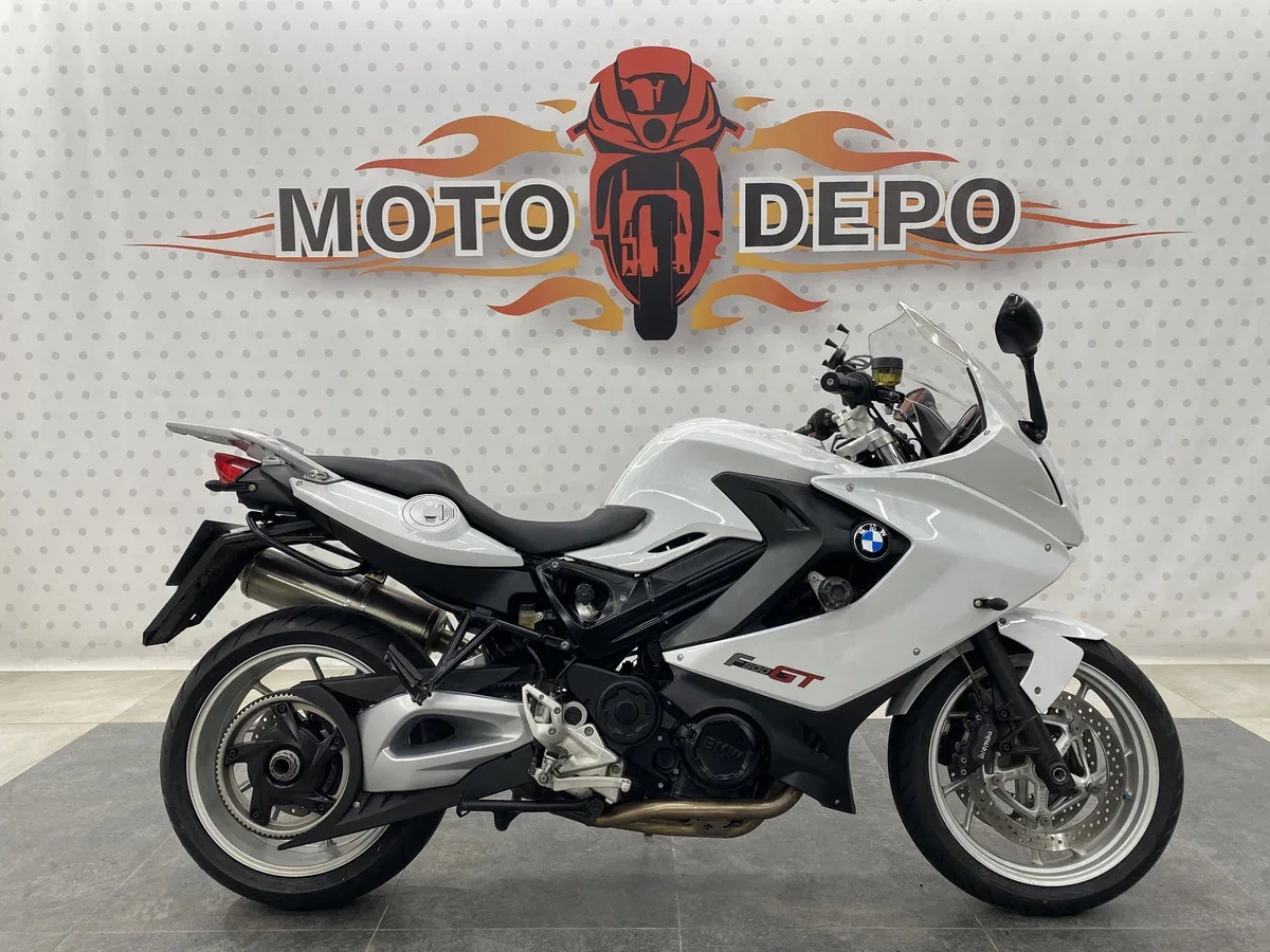 BMW F 800 GT