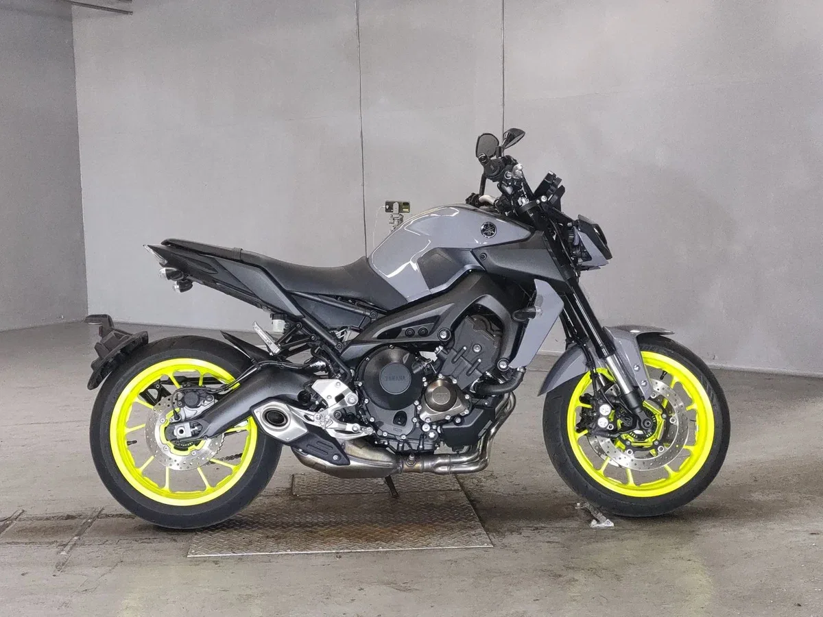 Yamaha MT-09